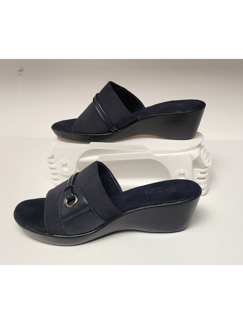 Aerology by AEROSOLES Textile Navy Blue  Wedge Heel Sandal Shoes Size 6.5M